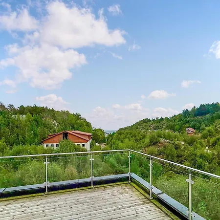 Gorgeous In Svenevig With Wifi * Svenevik